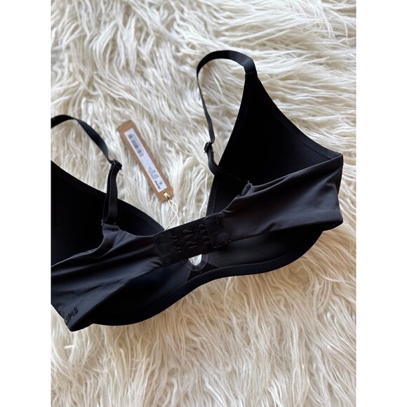 Skims Wireless Super Push up Bra Onyx Size 32C - Picture 5 of 7